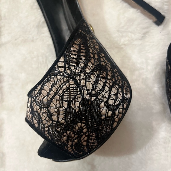 Bebe Y2K Black Lace Stilettos/Peep Toe🖤 - Picture 3 of 7